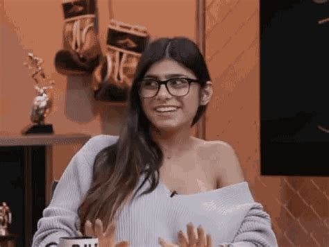 mia khalifa gifs porn|‎mia Khalifa Porn GIFs 